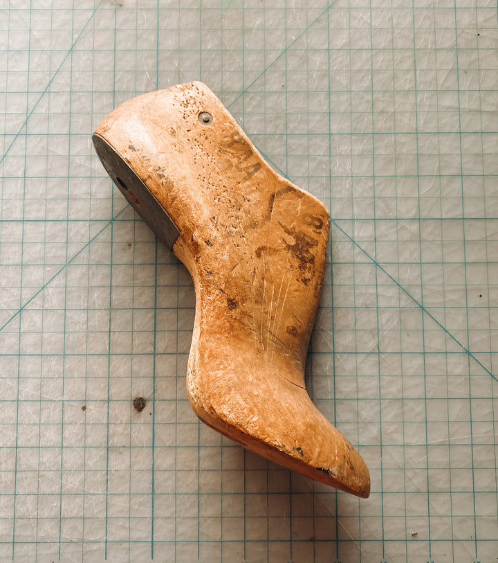 ANTIQUE LASTS (Singles)