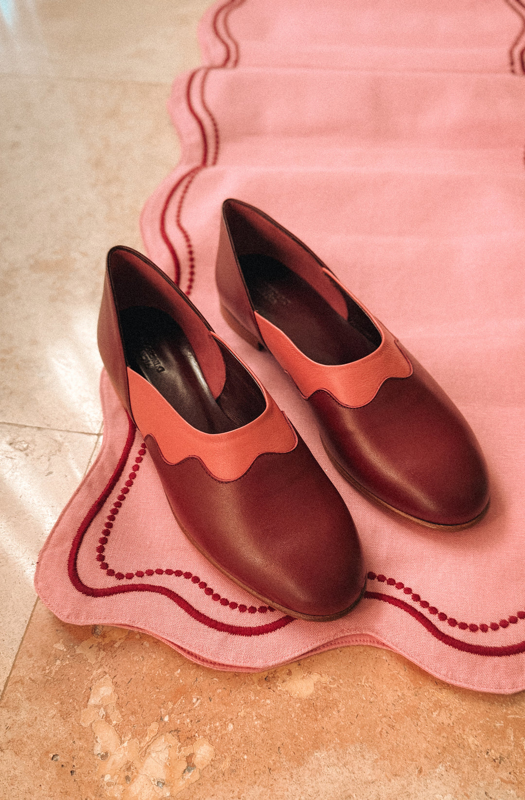 Wavy Slipper - Burgundy