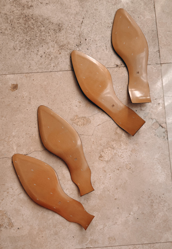 Yantorny - Pointy Leather Outsoles